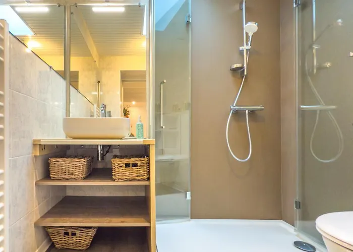 別荘 Agreable Maison De - Quartier Arago - 5 Personnes レ・サ​​ーブル・ドロンヌ