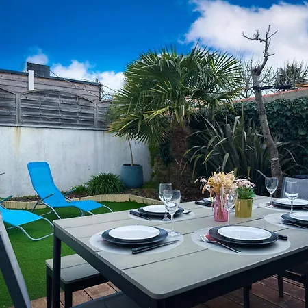 Holiday home Agreable Maison De - Quartier Arago - 6 Personnes